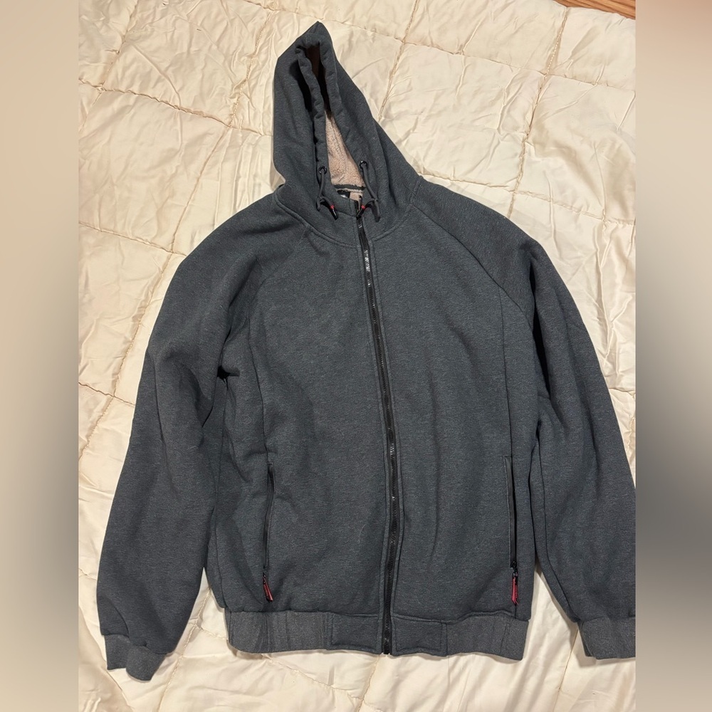 Men's XL Gray Hoodie warm zip up Sweater jacket with pockets